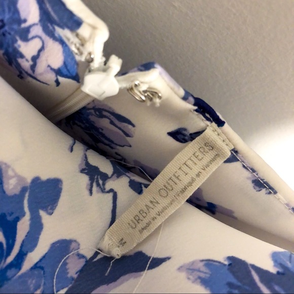 UO Cowl Neck Slip Dress (size M) - Picture 4 of 7